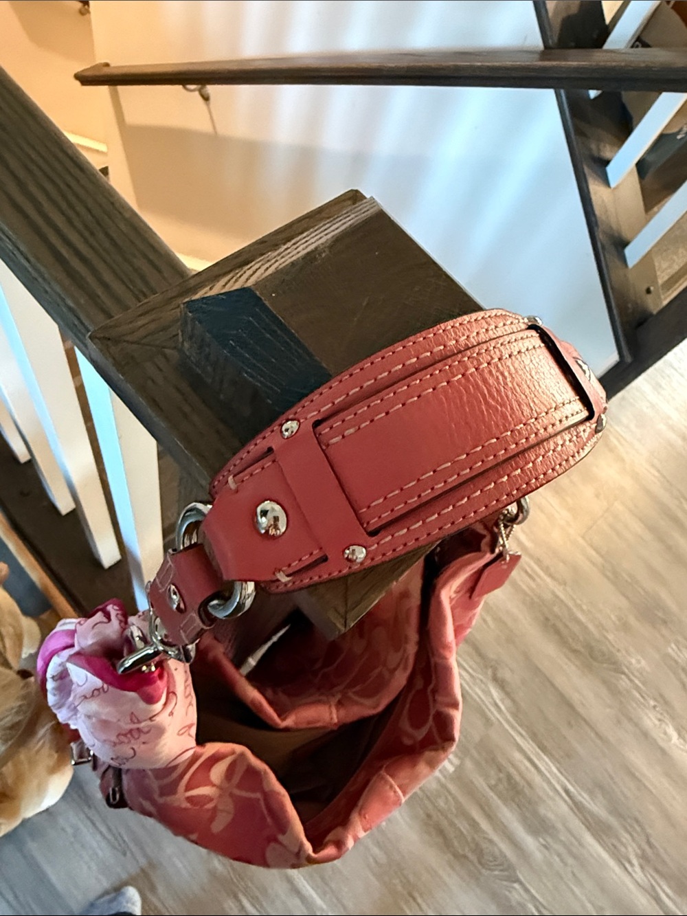 Vintage Coach Carly Pink Optic Logo Shoulder Bag with Matching Scarf - Picture 5 of 8